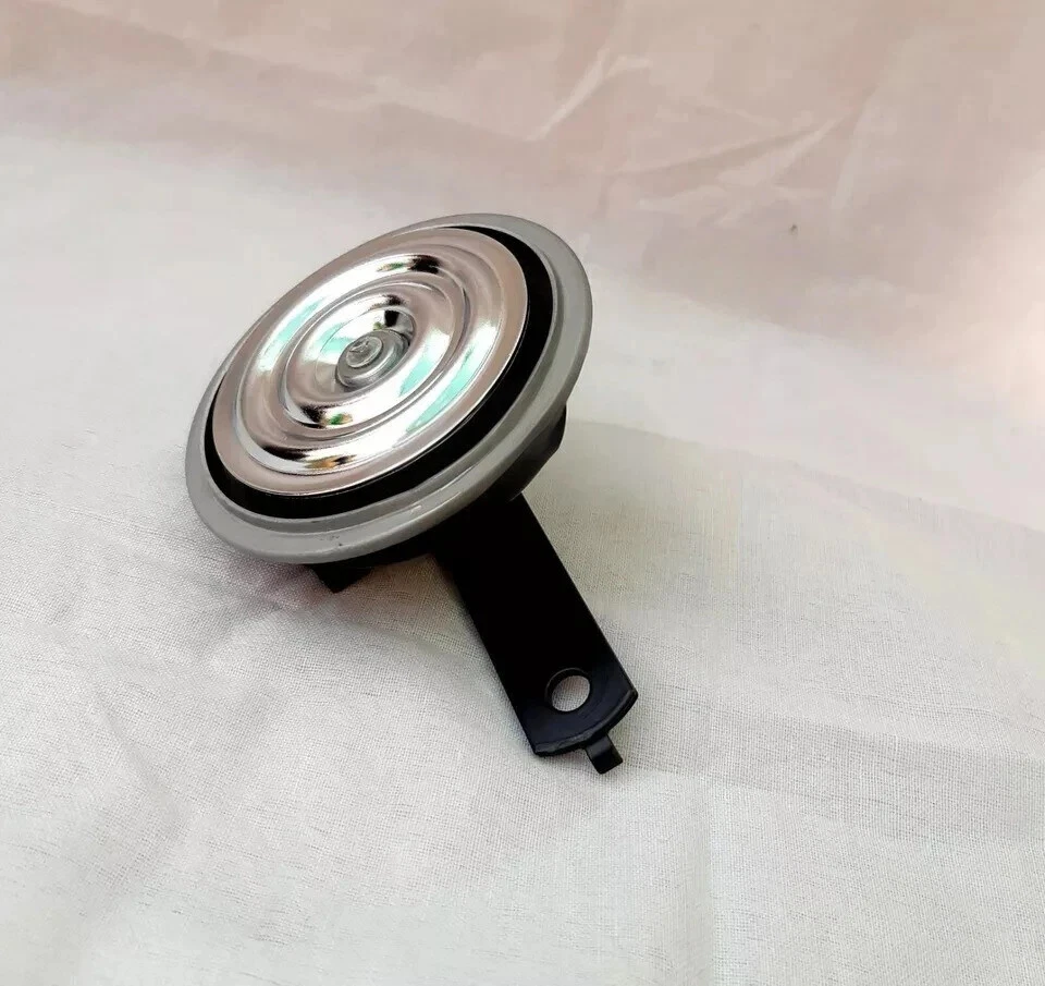 K94 LT Horn Kit Fits Royal Enfield Classic 350 & Bullet 500 (Old Model) Foto 2 de 4