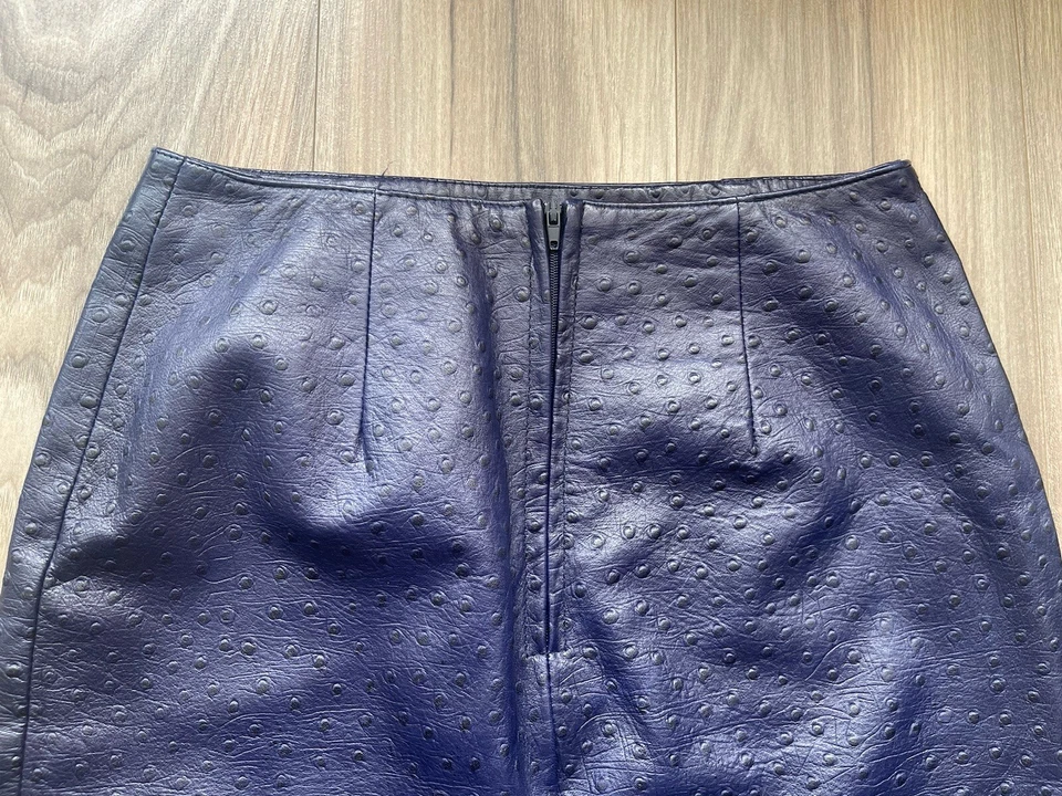 FALDA DANIER JEUNINE CUERO MORADO MINI FORRO TALLA 4 Foto 4 de 4