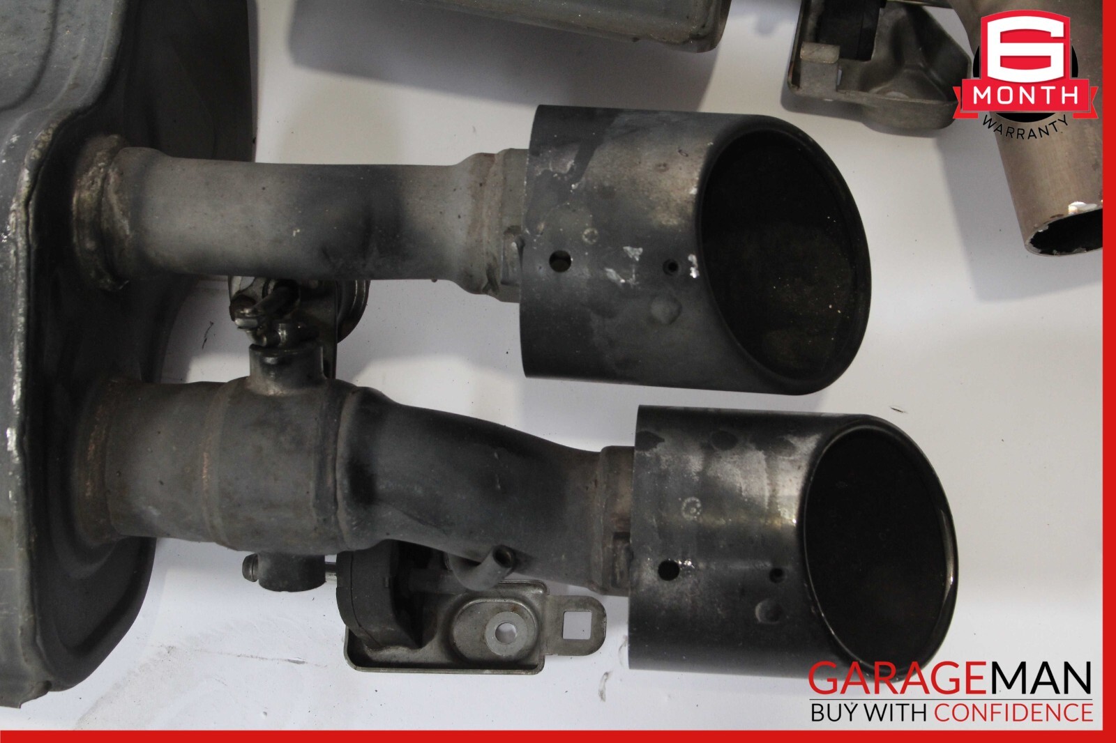 14-17 Maserati Quattroporte Rear Right & Left Exhaust Muffler Dual Tip OEM