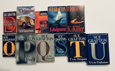 Lot of 11 SUE GRAFTON  PB/HC Novels PLUS (1) FREE Novel
