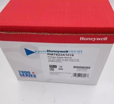 1X NEW Honeywell Controller RM7823A1016 RM7823A 1016