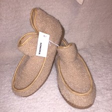 Sonoma Women's Tan machine washable warm cozy slipper booties size S 6-7 NWT