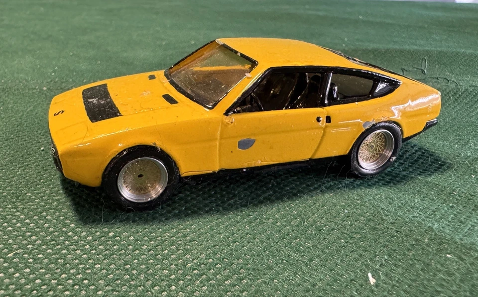 GUIlOY MATRA SiMCA BAGHEERA 1:43 Kit Tuning - Bild 2 von 4