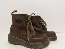 Vintage Made In England Dr Martens Brown Leather Platform Lug Sole Boots Youth 3