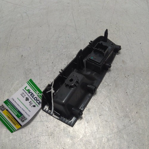 Pulsante interruttore alzacristalli post SX Chevrolet Cruze - Usato Garantito - Imagen 2 de 4