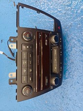 Nissan Elgrand E51 Radio  Unit