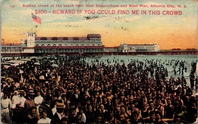 Sunday Crowd Steel Pier Atlantic City New Jersey NJ $100 Reward c1914 Postcard