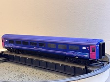 R4370E Hornby OO Gauge Mk3 TSO 42268 in First Great Western (Pre-Owned)