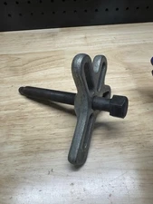 CAL-VAN No. 189 Harmonic Balancer Puller