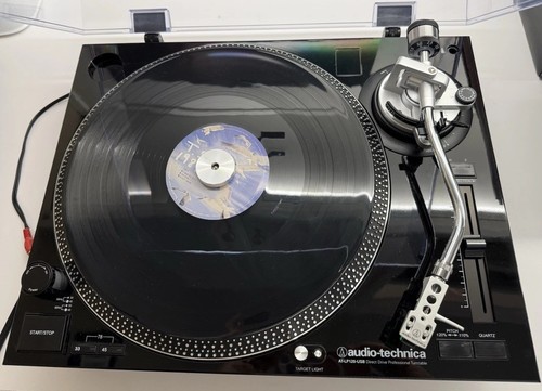 Audio Technica AT-LP120-USB Turntable