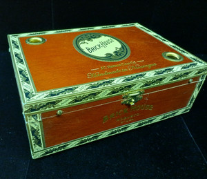 Electrified Stomp Box for Cigar Box Guitar