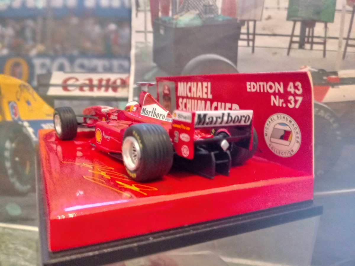 ミニカー MINICHAMPS 1/43  MICHAEL SCHUMACHER 1998 Minichamps 1/43 Michael Schumacher Ferrari 1998 Launch
