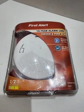 First Alert PR710 Photoelectric Smoke Fire Alarm White 1039852
