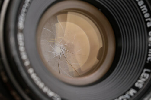 Canon 35mm F/2 Lens for Leica L39 #53738 C1 - Picture 4 of 8