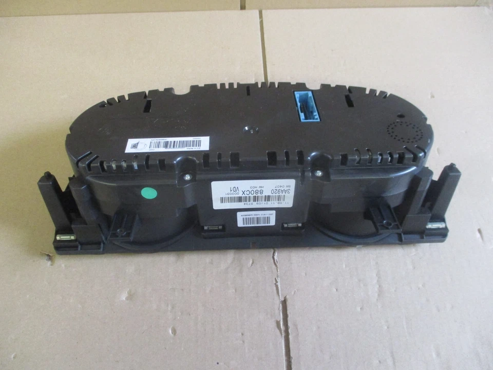 VW Passat B7 CC Diesel Kombiinstrument Tacho Tachometer 260kmh NEU original VAG - Bild 3 von 4