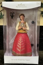 Hallmark 2007 “ Joy to the World “ Tree Topper Features Light