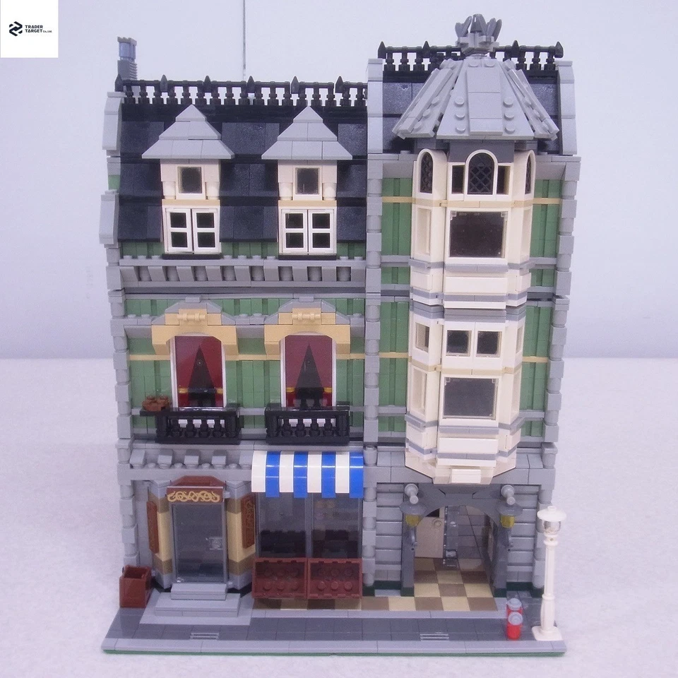 LEGO Creator Expert Modular Buildings Green Grocer 10185 In 2008 Used W/Manuals - Image 2 of 4