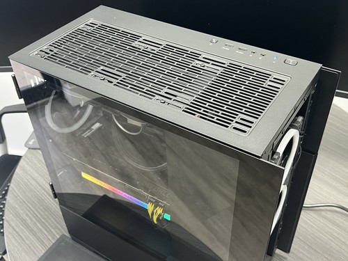 CyberPowerPC GamerSupreme - Intel Core i7-12700KF, 16GB RAM, RTX 3070, 1TB SSD - Picture 11 of 18