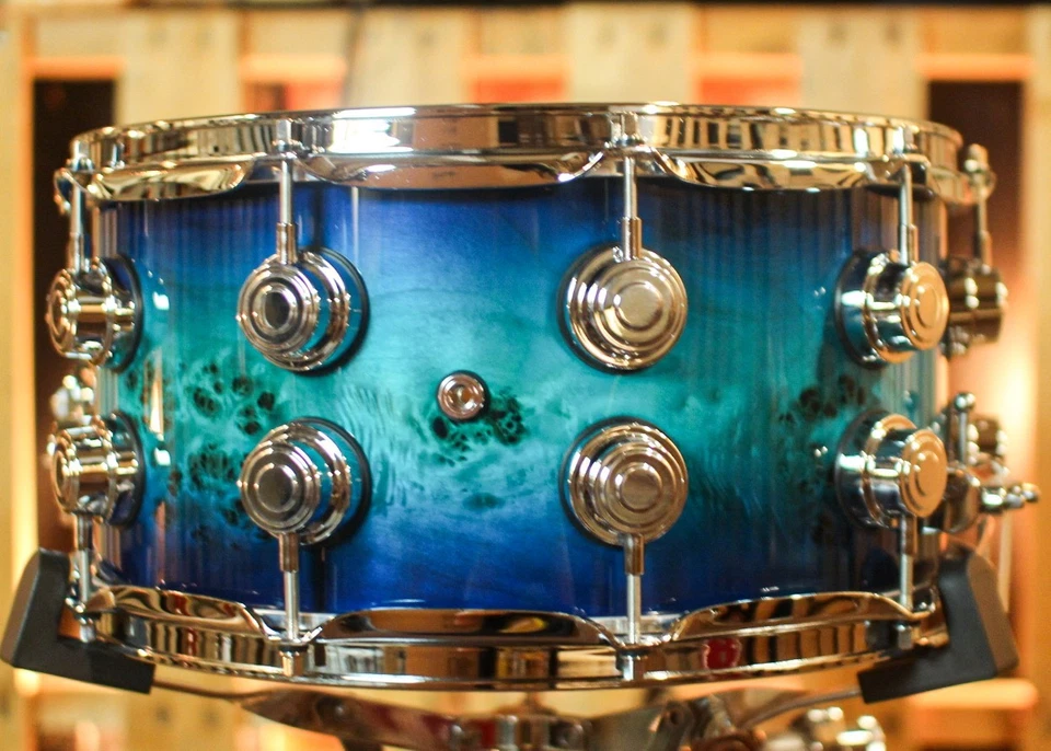 DW 7x14 Collector's Maple VLT Blue Burst over Mapa Burl Snare Drum - SO#1407182 - Image 3 of 4