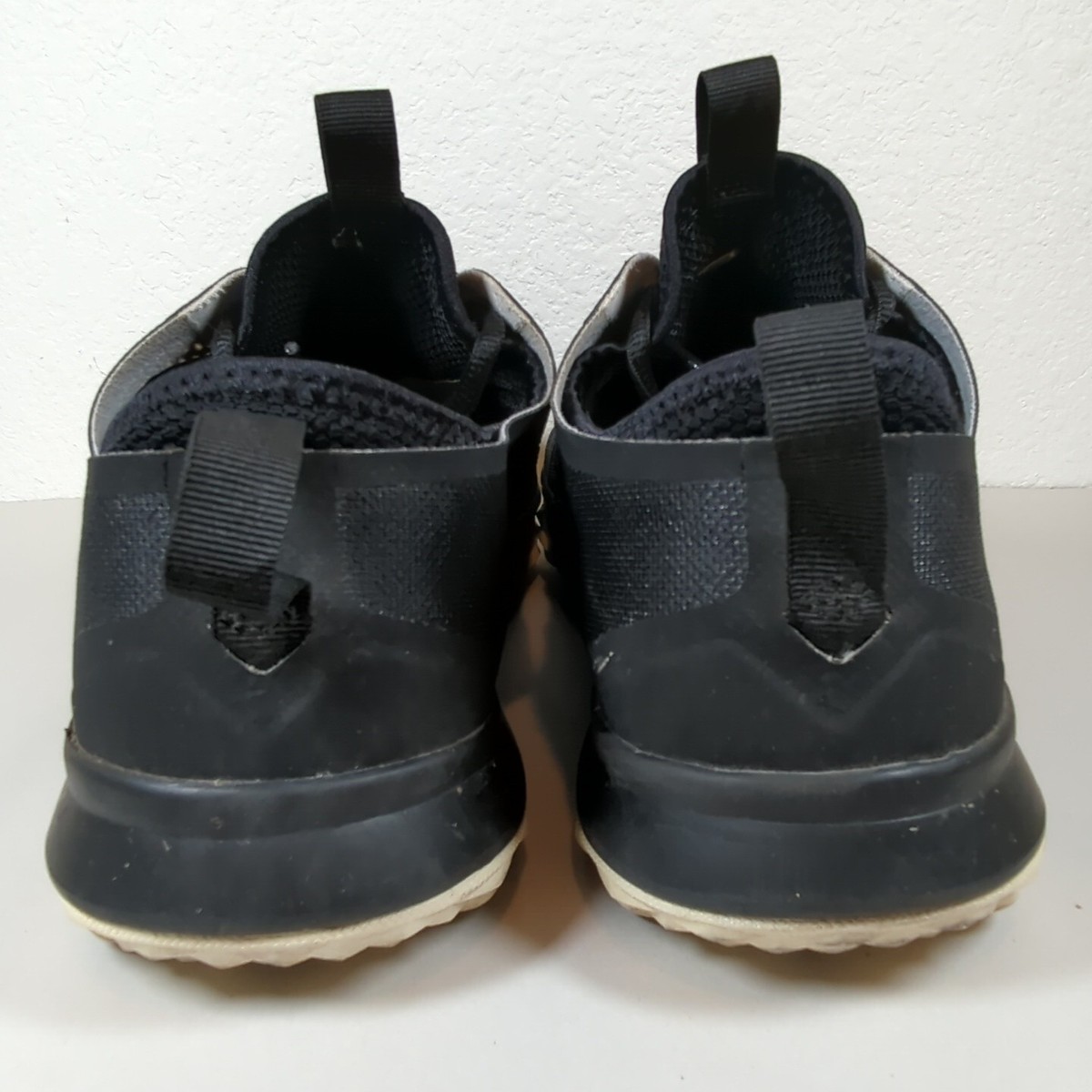 Nike Fi Bermuda Golf Cleat Shoes Men's US Size 11 Black Nike Fi Bermuda Golf Cleat Shoes Men's US Size 11 Black
