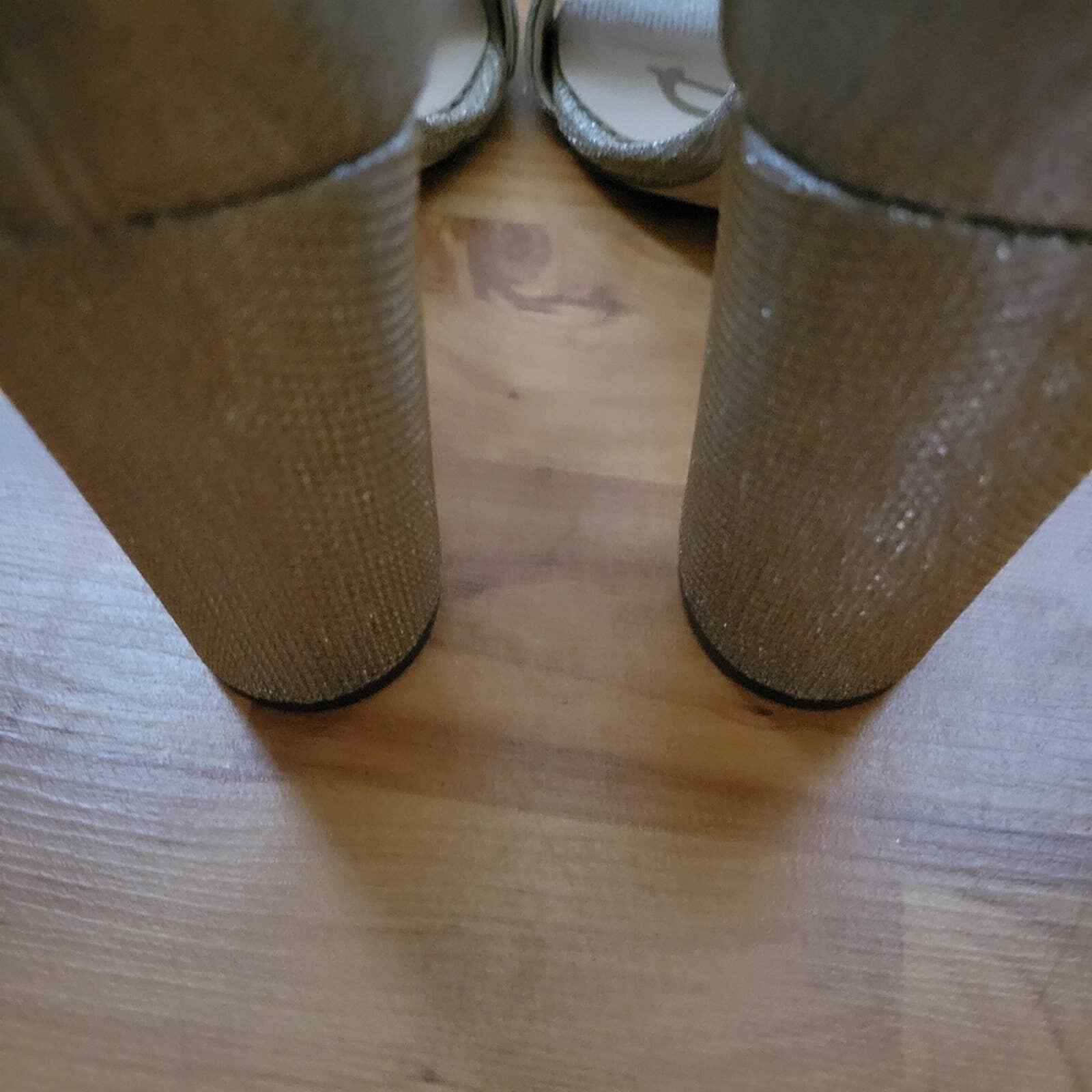 Picture 5 of 12