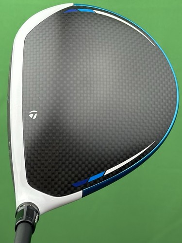 TaylorMade SIM2 MAX Driver 10.5* Stiff Flex Fujikura Ventus Blue 5S w/ Cover - Picture 2 of 6