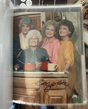 Betty White Golden Girls autographed 8x10 photo with COA