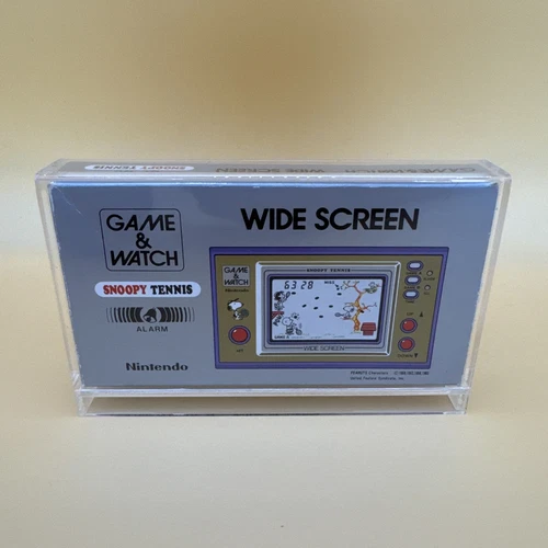 Game & Watch Nintendo snoopy en boîte notice en très bon état + boîte acrylique