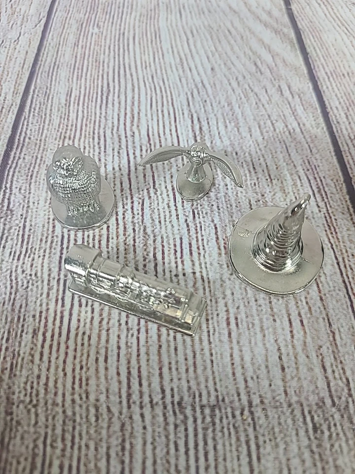 Harry Potter Scene It 1st Edition Replacement Pieces Tokens (4) Dice (2) - Image 2 of 4