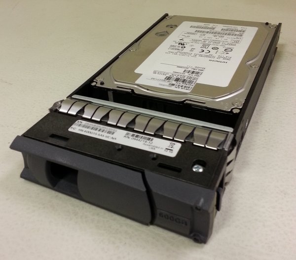NetApp X422A-R5 /R6 108-00221 600GB 10K 6GB 2.5