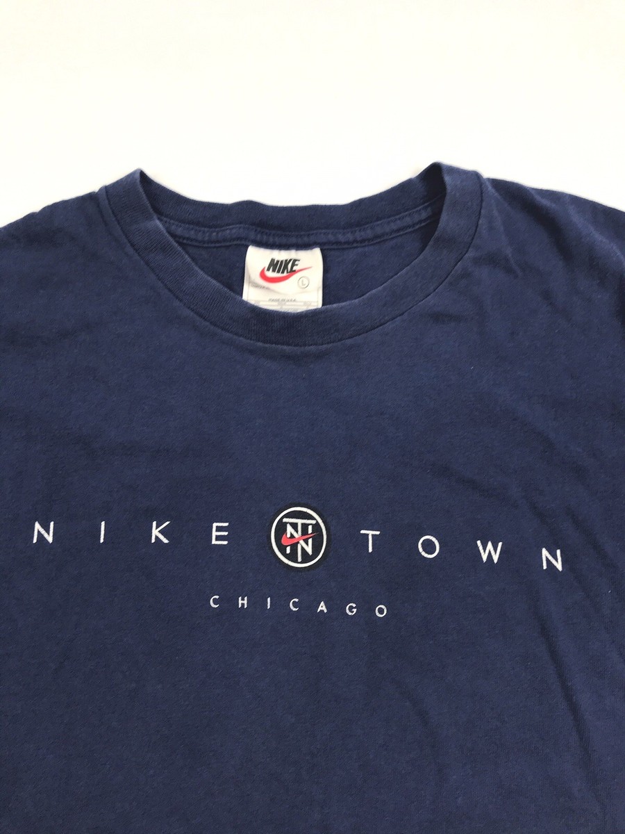 niketown t shirt