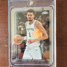 Topps 2025-26 Topps Chrome Victor Wembanyama San Antonio Spurs #221 NBA