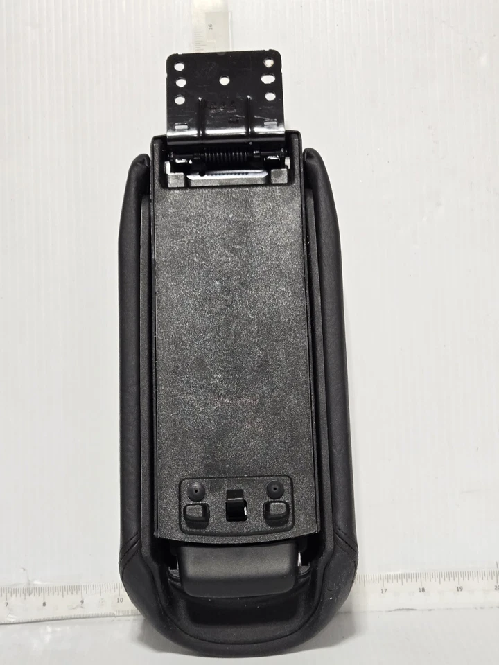 Fiat 500X 2016-2017 consola central tapa reposabrazos reposabrazos tapa cuero Foto 4 de 4