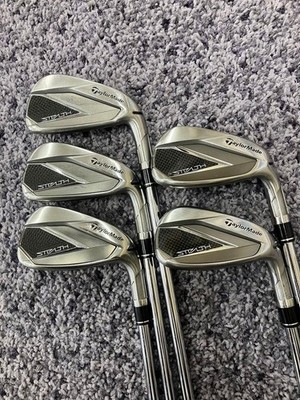 TaylorMade Stealth Eisen #6-9, Pw (5 Schläger) / KBS MAX MT-85 / Flex:...