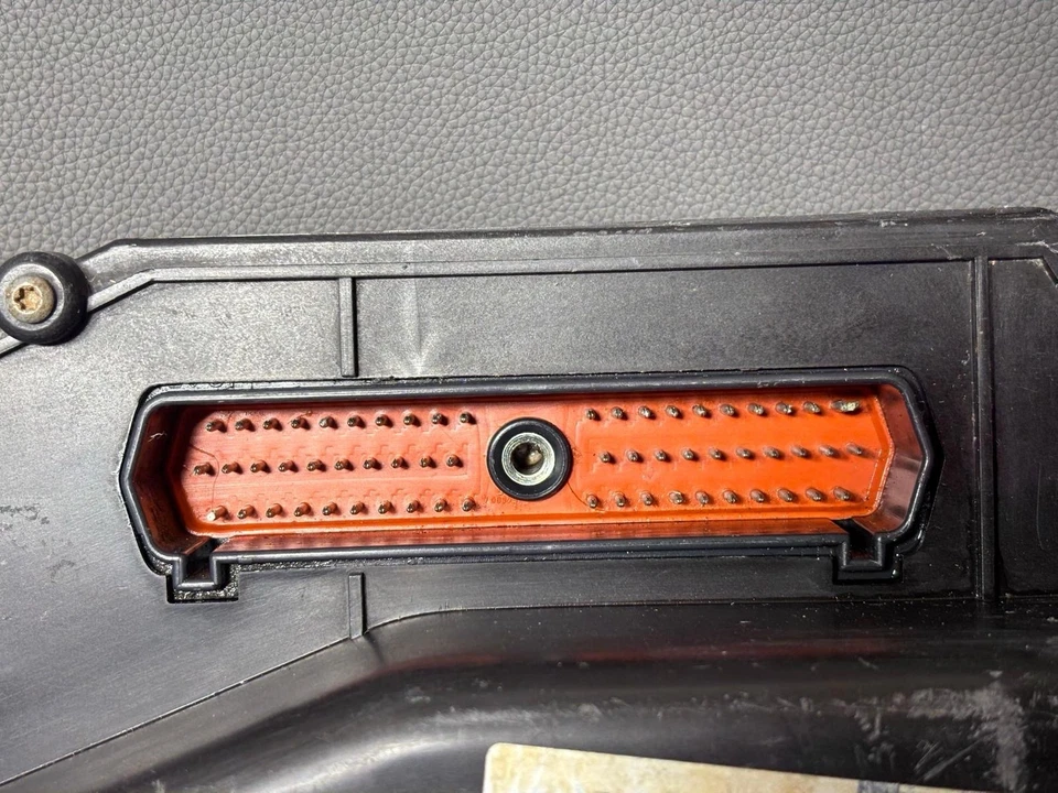 Engine Control Module ECM ECU Computer Dodge Dakota 1990 90 2.5 liter 4379941 - Image 4 of 4