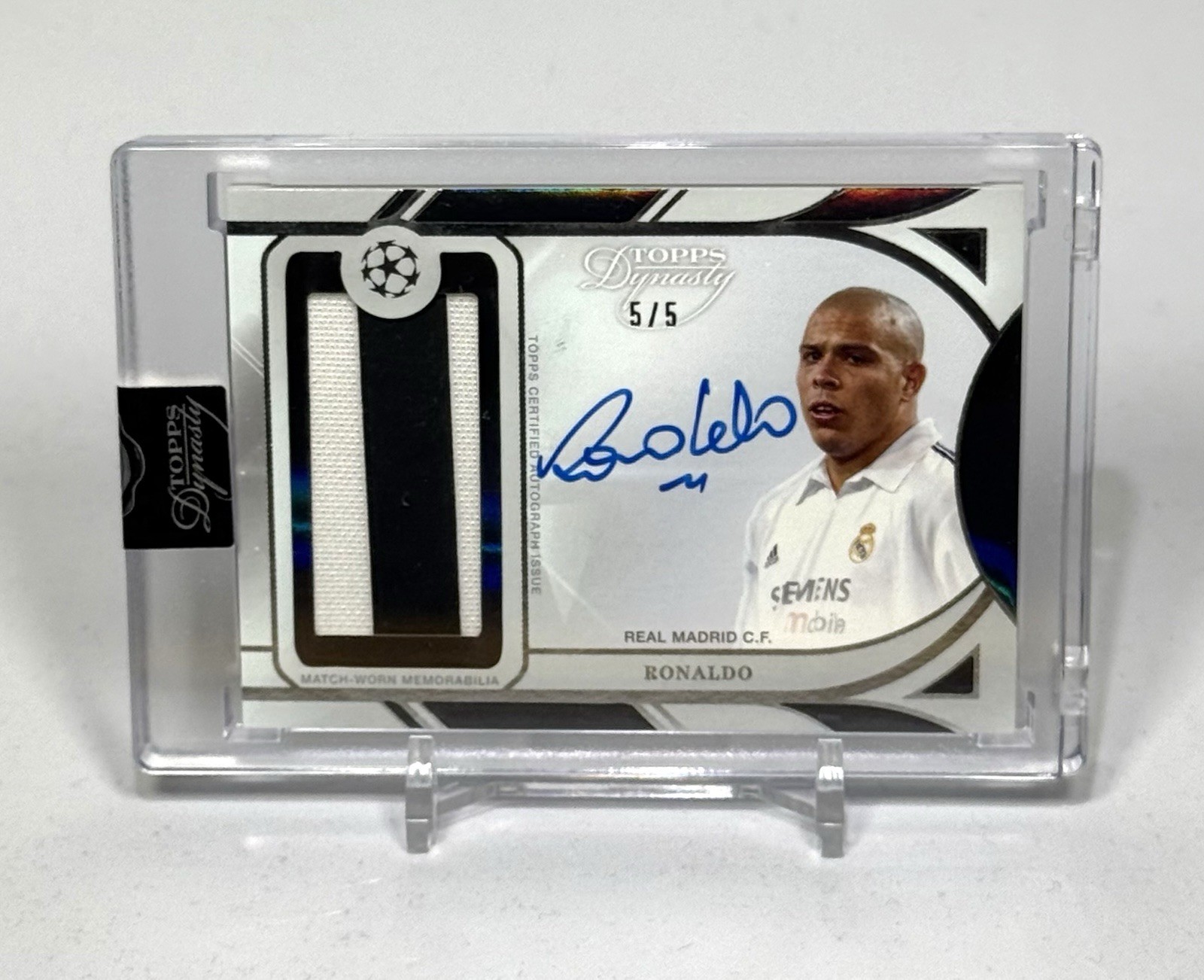 2024-25 Topps Dynasty Ronaldo Real Madrid 5/5 On Card Autograph/Game Used Mem