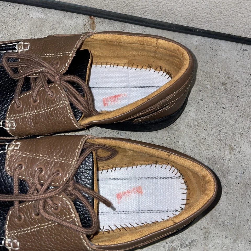 Zapatos de barco Dr Comfort Patrick para hombre 10 1/2 marrón cuero negro punta mocasín 6 ojos Foto 4 de 4