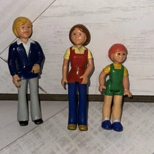 Vtg Playskool FP Dollhouse People Family 70s 80s Mom Dad Daughter