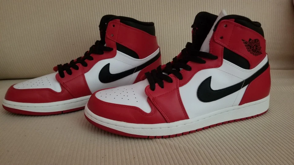 Nike Air Jordan 1 High Retro, foto 1 de 5