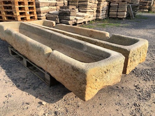 Historischer schöner Brunnen aus Sandstein - Bild 11 von 24