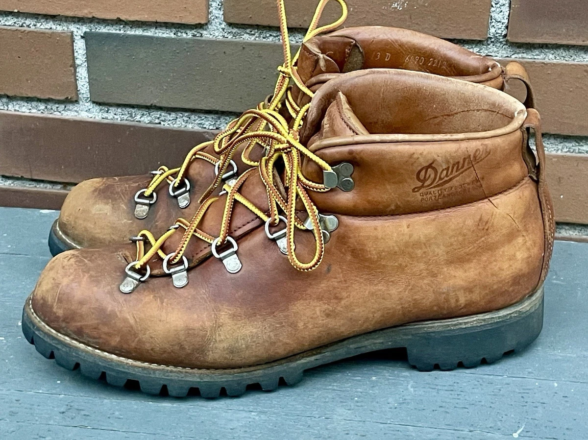 Vintage Danner 6490 Mountain Light Hiking Boots Men's 13D Vibram