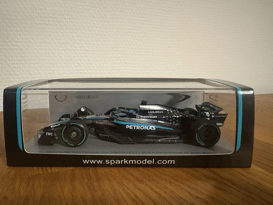 Mercedes F1 W16 AMG Petronas F1 GP Australien Melbourne 2025 Russell, Spark 1:43 - Bild 2 von 2