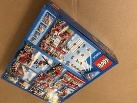 LEGO CITY: Fire Station (60004)-Brand New In Factory Sealed Box