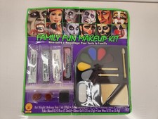Super Family FUN Costume Halloween Party Stage Play Makeup Make Up Kit New