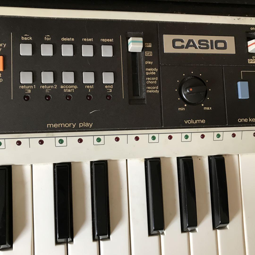 JUNK CASIO MT-70 Synthesizer Casiotone 49-Key 20 tones, 10