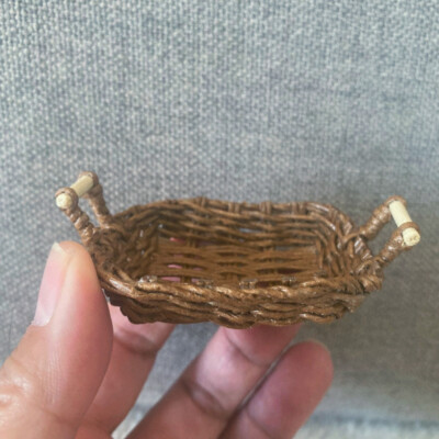 1:12 Scale Dollhouse Miniature Bakery Food Bread Old Tray Basket Accessories
