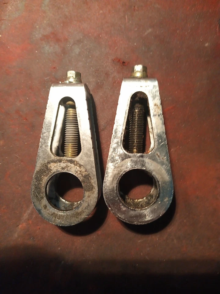 Tensores de rueda trasera Honda CBR 600 F4x 2000 Foto 4 de 4