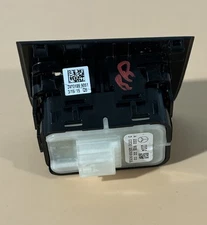 Genuine Mercedes A 222 905 22 03 Window Control Switch thumbnail 2