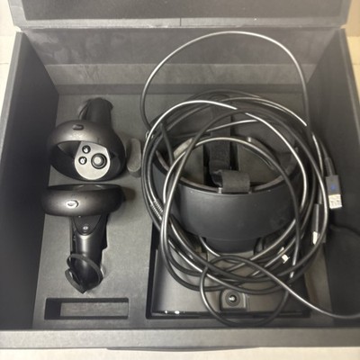 Oculus Rift S PC-Powered VR Gaming Headset Black In-Box no Mini Adapter