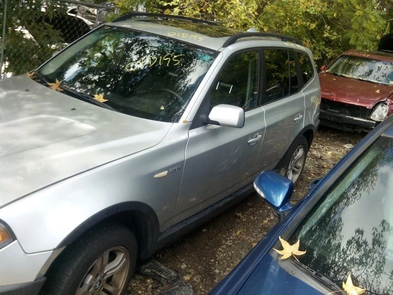 Driver Grille Upper Bumper Mounted Black Center Fins Fits 04-06 BMW X3 1402288 Foto 3 de 4